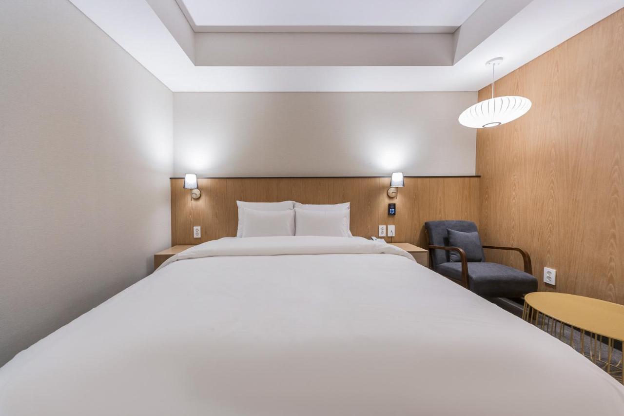 Gwangju Metropolitan City Gwangju Hound Hotel מראה חיצוני תמונה